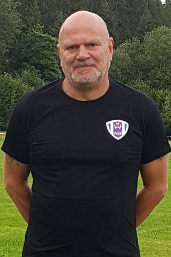 Edelmann	Uwe (Trainer)